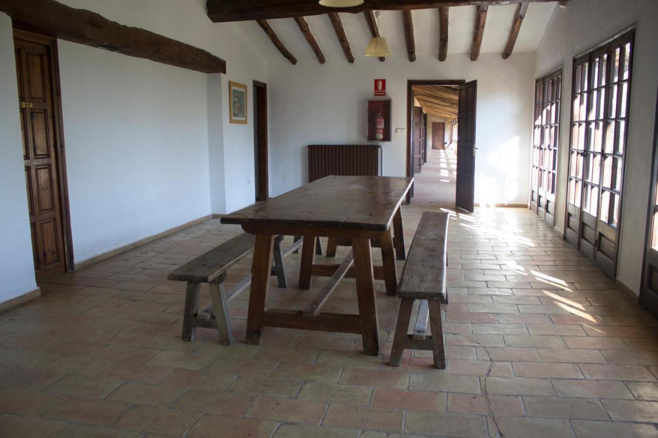 El Clar Del Bosc Hostel Pujarnol Bagian luar foto